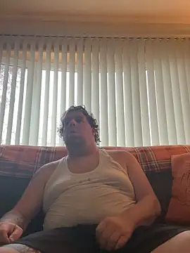 Stephanie1984 online show from October 30, 2025, 12:14 pm