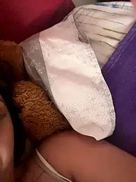 lulizoee online show from December 22, 2025, 6:41 pm