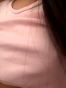 lulizoee online show from October 13, 2025, 5:25 pm