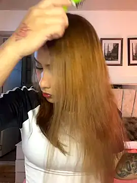 Snapshot of RedVelvet_Dream chatting on September 9, 2025, 10:19 pm RedVelvet Dream online show from September 9, 2025, 10:19 pm