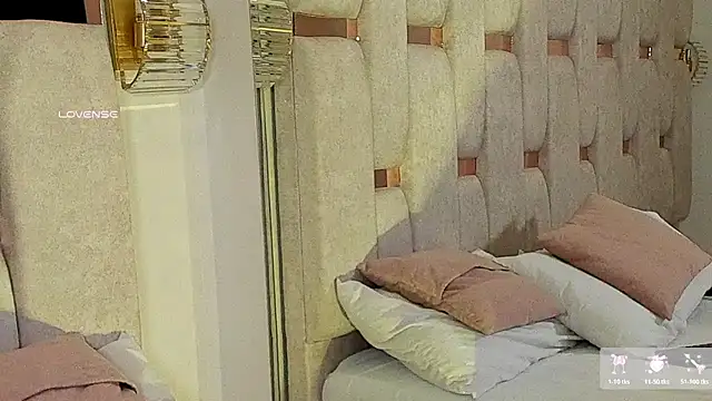 Snapshot of charlotte_line chatting on December 16, 2025, 5:17 pm charlotte line online show from December 16, 2025, 5:17 pm