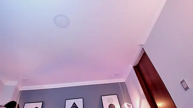 Snapshot of Nina_Ford chatting on July 1, 2026, 3:07 am Nina Ford online show from July 1, 2026, 3:07 am