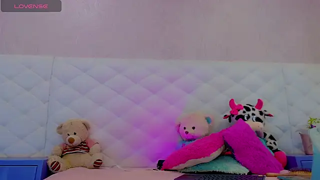 Snapshot of hanna_sweett34 chatting on November 4, 2025, 7:06 pm hanna sweett34 online show from November 4, 2025, 7:06 pm