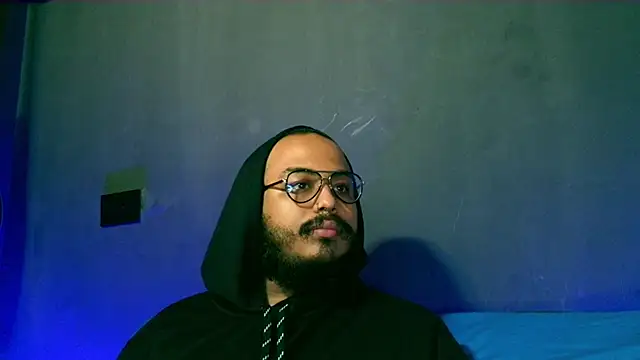 Snapshot of _leda_swan_ chatting on October 11, 2025, 1:45 pm leda swan online show from October 11, 2025, 1:45 pm