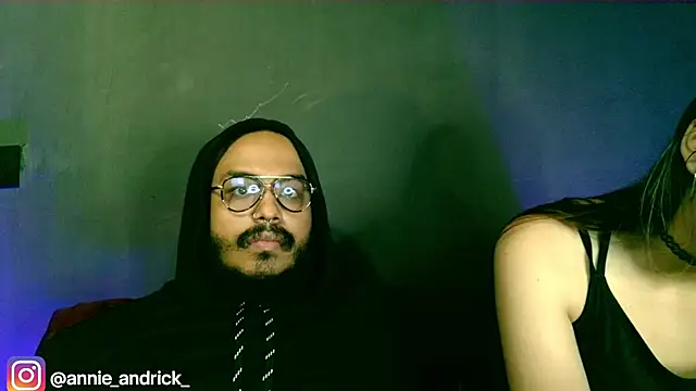 Snapshot of _leda_swan_ chatting on October 8, 2025, 1:34 pm leda swan online show from October 8, 2025, 1:34 pm