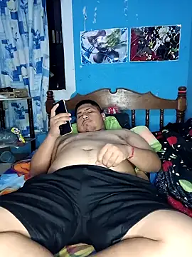 ramito1007 online show from September 15, 2025, 4:24 am