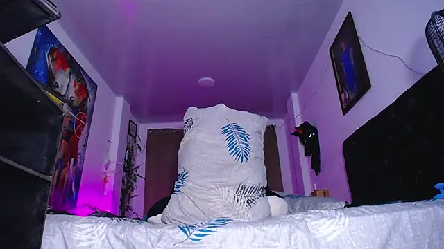 oodirty hellen online show from April 18, 2026, 2:58 am