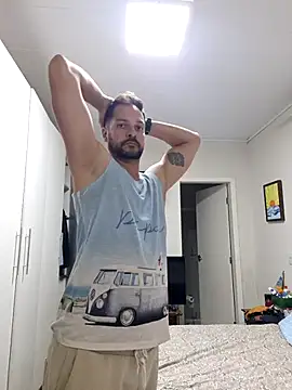 Snapshot of dancaEstrip chatting on December 16, 2025, 12:37 am dancaEstrip online show from December 16, 2025, 12:37 am