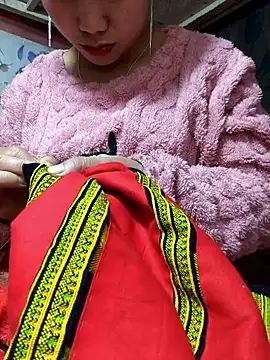 liu-liusexy online show from March 16, 2026, 1:46 am