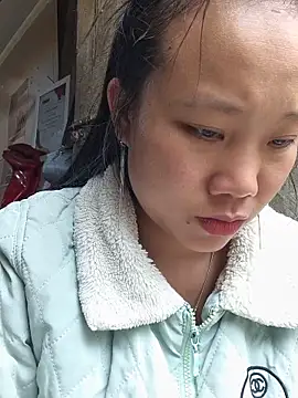 liu-liusexy online show from May 11, 2026, 12:56 am