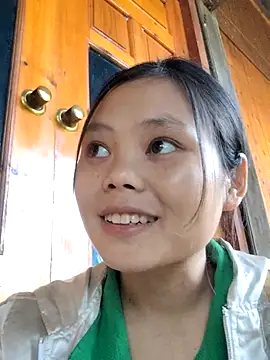 omiu-baby online show from October 29, 2025, 12:53 am