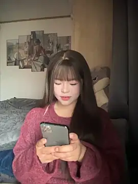 SarahBeii online show from December 3, 2025, 3:29 am