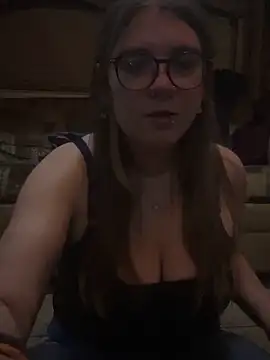 Snapshot of adventuresinsky chatting on October 6, 2025, 3:08 am adventuresinsky online show from October 6, 2025, 3:08 am