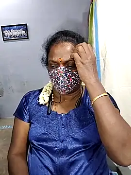 Snapshot of umashreetamil chatting on November 24, 2025, 5:46 pm umashreetamil online show from November 24, 2025, 5:46 pm