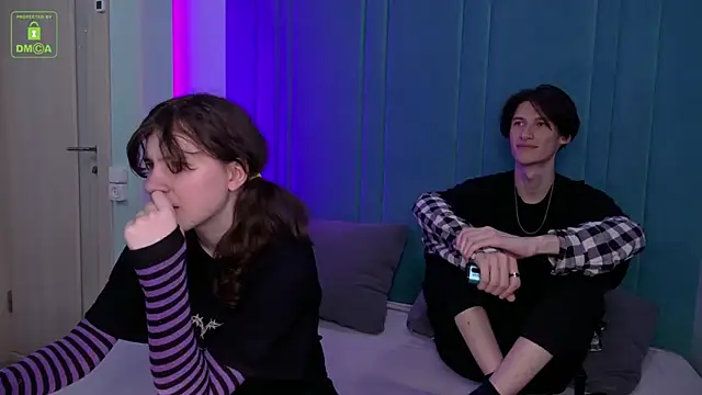 Snapshot of ViviaraNGendy chatting on September 25, 2025, 10:43 am ViviaraNGendy online show from September 25, 2025, 10:43 am