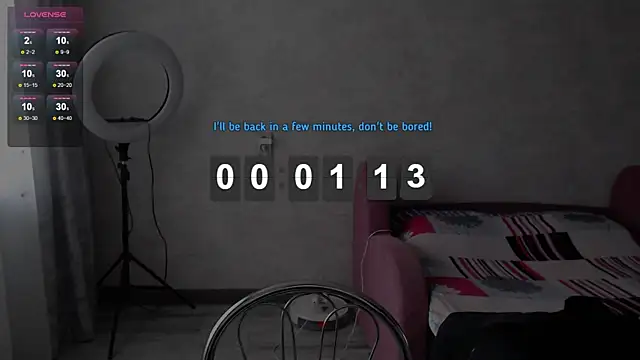 Snapshot of glasses_cat chatting on November 10, 2025, 11:48 am glasses cat online show from November 10, 2025, 11:48 am