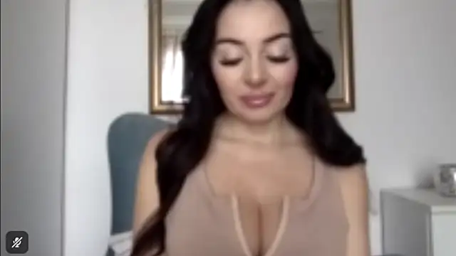 Snapshot of StellaSensual chatting on November 27, 2025, 7:53 am StellaSensual online show from November 27, 2025, 7:53 am