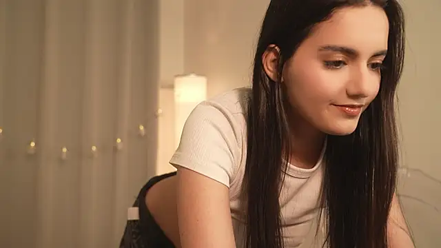 Snapshot of welcome_to_forever chatting on December 15, 2025, 6:58 pm welcome to forever online show from December 15, 2025, 6:58 pm