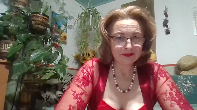 Snapshot of ZhannaLove480 chatting on November 18, 2025, 2:53 pm ZhannaLove480 online show from November 18, 2025, 2:53 pm