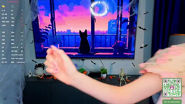 ElfredaTupy online show from November 15, 2025, 7:07 pm