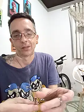 dinho carioca online show from October 23, 2025, 7:23 pm