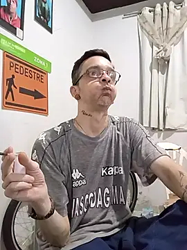 dinho carioca online show from November 4, 2025, 1:59 pm