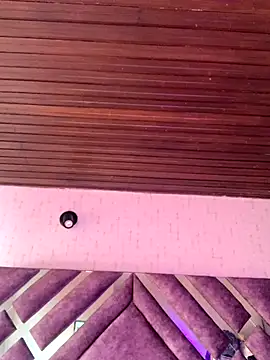 Laila Pink online show from November 8, 2025, 6:44 pm