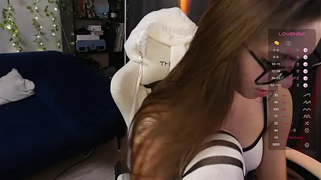 Meowmacito online show from October 3, 2025, 12:50 pm