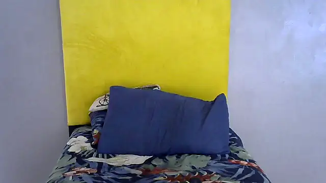 Snapshot of DARKQUEEN_xXx chatting on October 30, 2025, 6:34 am DARKQUEEN xXx online show from October 30, 2025, 6:34 am