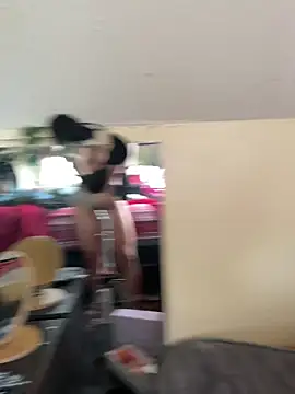 Snapshot of d3luluxx chatting on November 8, 2025, 10:13 pm d3luluxx online show from November 8, 2025, 10:13 pm