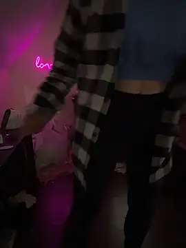 Snapshot of d3luluxx chatting on November 29, 2025, 11:05 pm d3luluxx online show from November 29, 2025, 11:05 pm