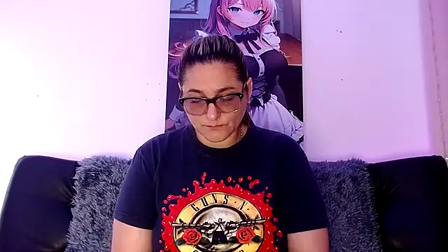 LAHILA COOPERR online show from November 21, 2025, 12:26 pm