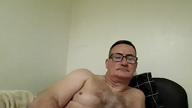 goldenman59 online show from October 27, 2025, 4:41 pm