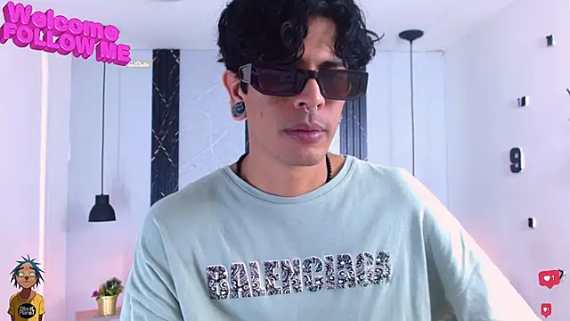 Snapshot of Franvill_Trato chatting on December 16, 2025, 7:29 pm Franvill Trato online show from December 16, 2025, 7:29 pm