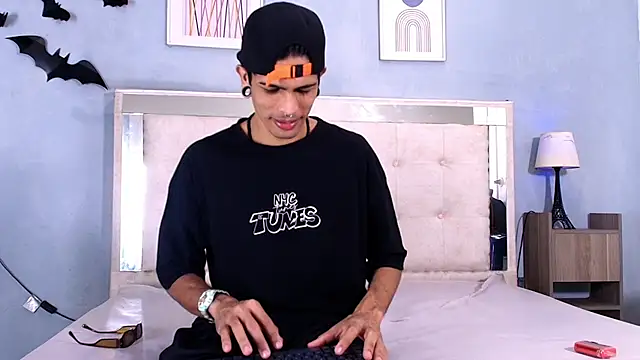 Franvill Trato online show from November 14, 2025, 5:16 pm