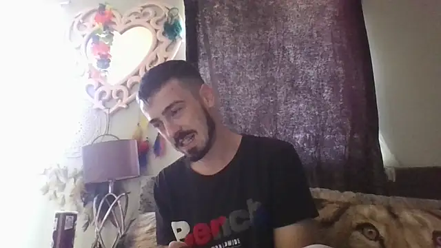 Snapshot of jaycoy22 chatting on September 22, 2025, 2:23 pm jaycoy22 online show from September 22, 2025, 2:23 pm