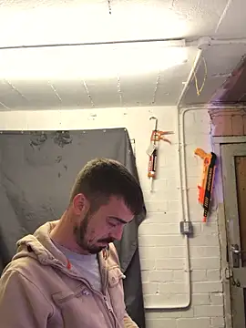 jaycoy22 online show from April 16, 2026, 11:07 pm