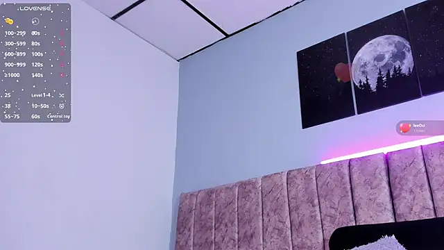 Niicolle Evanss online show from November 17, 2025, 7:07 pm