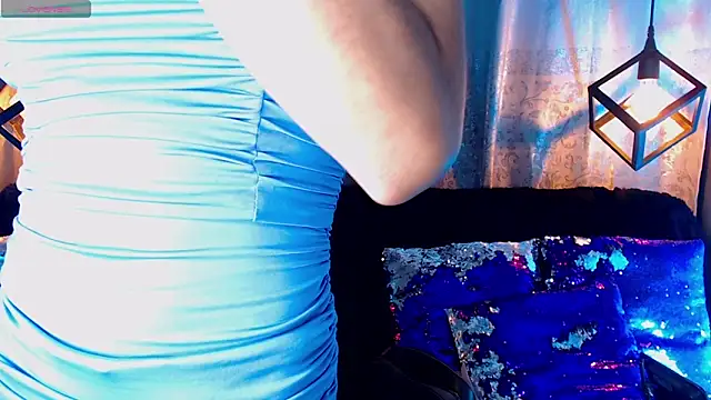 Cristal Gem1 online show from March 14, 2026, 3:01 am