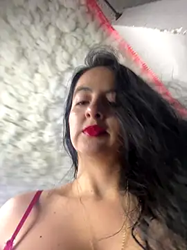 salo-rousee online show from January 5, 2026, 9:07 pm