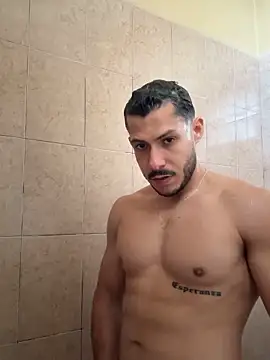 Darg98 online show from October 7, 2025, 10:22 pm