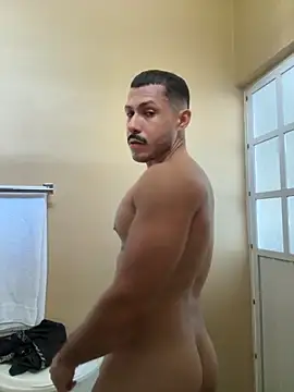 Darg98 online show from November 3, 2025, 8:12 pm