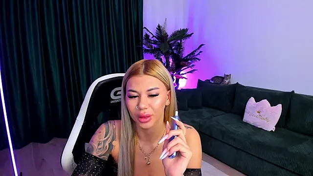 xPuka online show from February 16, 2026, 7:01 pm