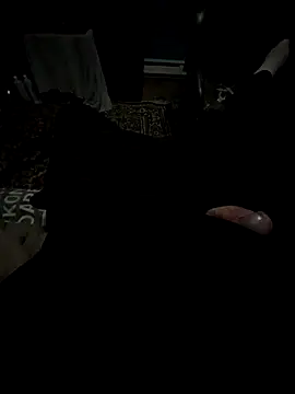 yourfavstraight-boy online show from September 12, 2025, 5:18 am