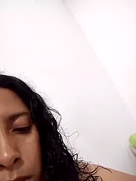 Snapshot of anitotori chatting on December 13, 2025, 8:04 pm anitotori online show from December 13, 2025, 8:04 pm