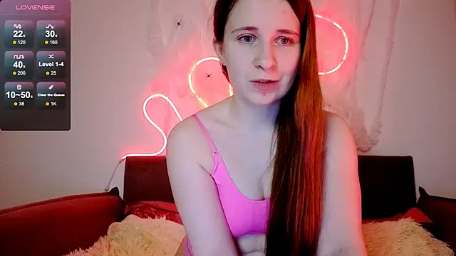 Snapshot of _Linett_ chatting on October 30, 2025, 9:11 pm  Linett  online show from October 30, 2025, 9:11 pm