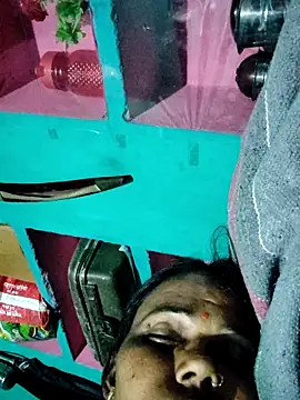 Pooja750 online show from March 9, 2026, 7:28 pm