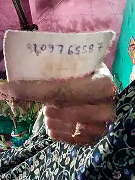 Pooja750 online show from January 8, 2026, 5:35 am