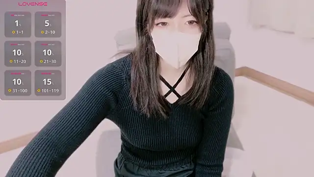 hinachuuu  D online show from November 6, 2025, 10:08 am