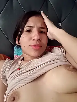 Snapshot of Liagni0 chatting on September 24, 2025, 3:07 pm Liagni0 online show from September 24, 2025, 3:07 pm